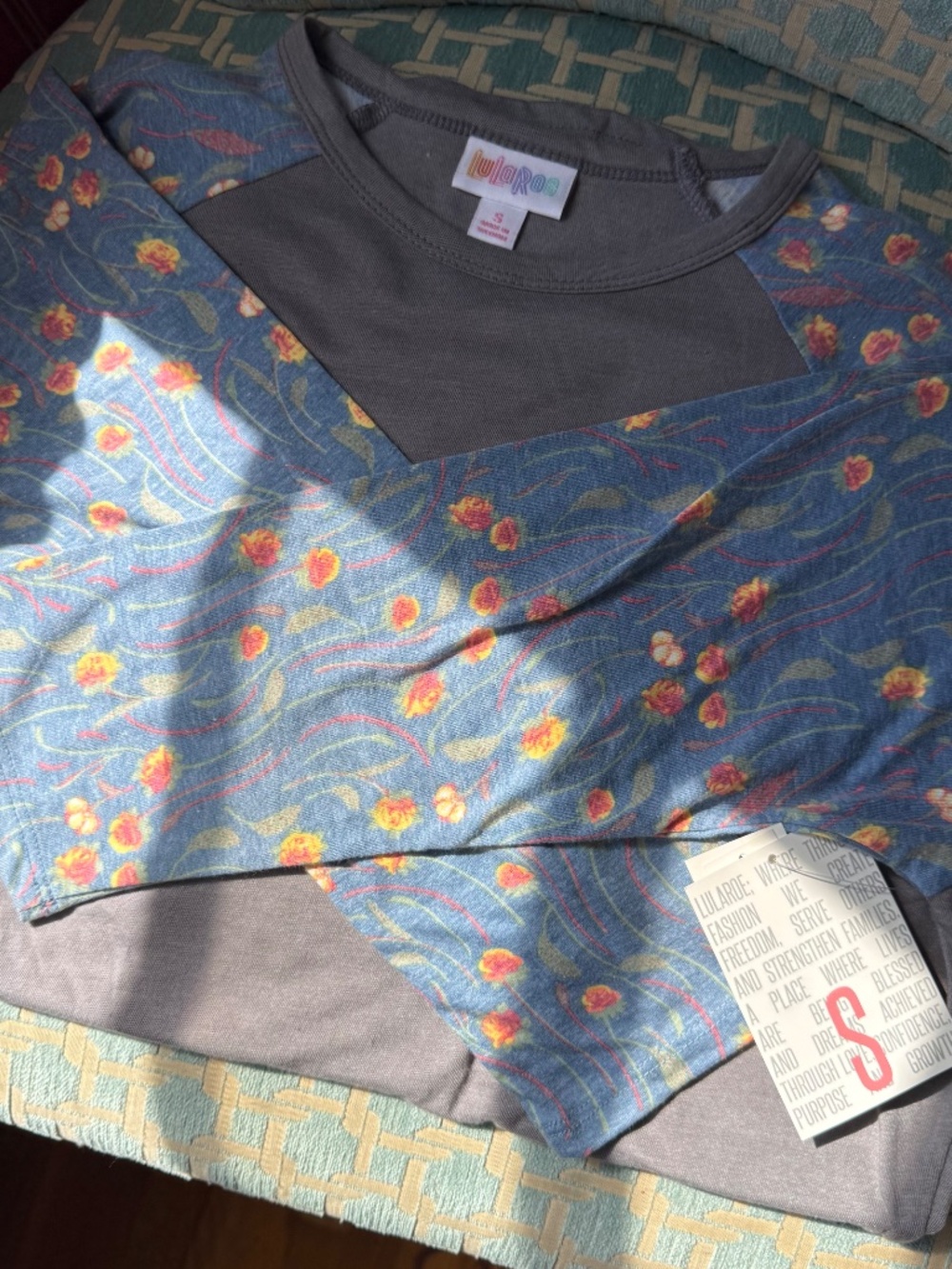 Ladies Baseball Tee, size Small, NWT